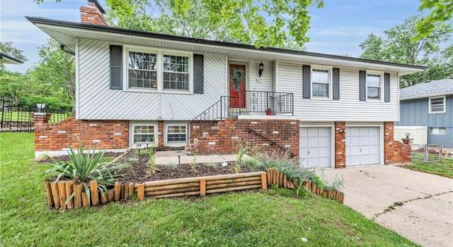 Photo of 104 NE 80th St, Kansas City, MO 64118