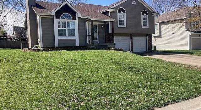 Photo of 2137 SE 6th Ter, Lee's Summit, MO 64063