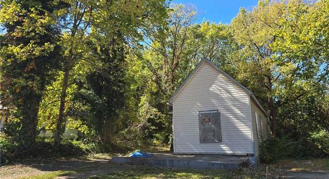Photo of 3414 & 3412 Brooklyn Ave, Kansas City, MO 64109