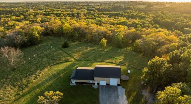 Photo of 8556 NW Millcreek Dr, Cameron, MO 64429
