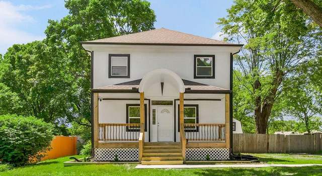 Photo of 111 W Southside Blvd, Independence, MO 64055