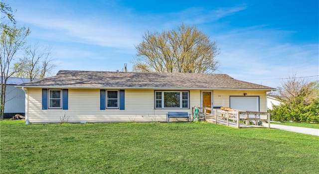 Photo of 400 W Charles St, Jamesport, MO 64648
