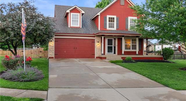 Photo of 524 Bradford Ct, Raymore, MO 64083