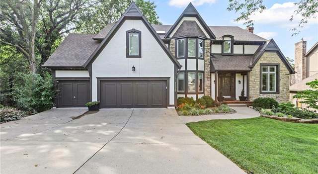 Photo of 5540 Oakview St, Shawnee, KS 66216
