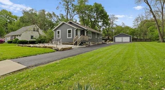Photo of 8921 W 80th St, Overland Park, KS 66204