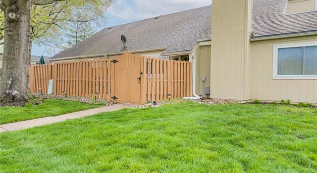 Photo of 12105 Charlotte St, Kansas City, MO 64146