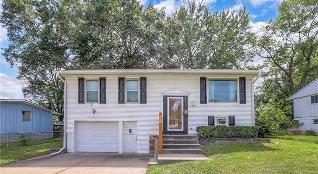 Photo of 8409 E 93rd St, Kansas City, MO 64138
