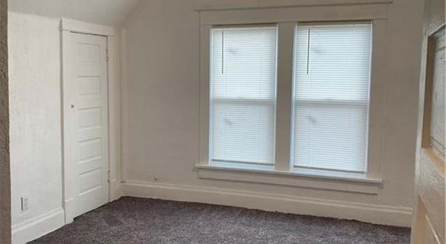 Photo of 2833 Askew Ave, Kansas City, MO 64128