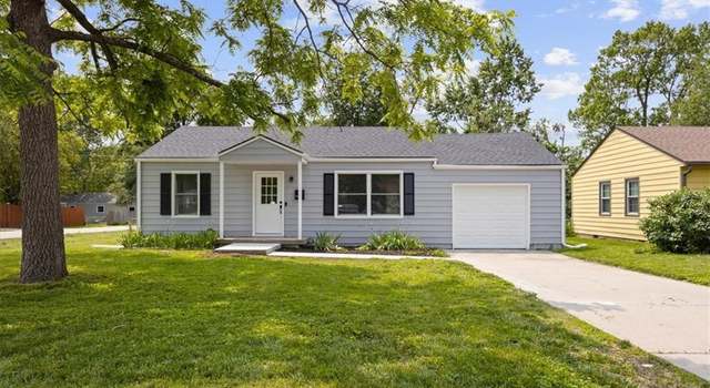 Photo of 11401 W 70th St, Shawnee, KS 66203