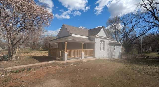 Photo of 2315 Olive St, Kansas City, MO 64127