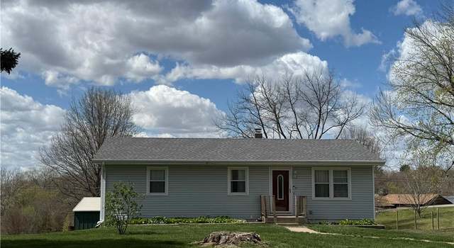Photo of 609 S Washington St, Oregon, MO 64473
