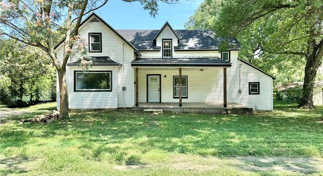 Photo of 6 W Mill St, Butler, MO 64730