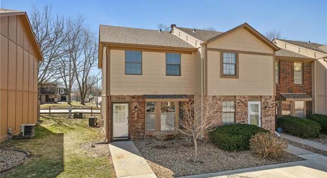 Photo of 723 SW Liggett Rd Unit A, Blue Springs, MO 64015