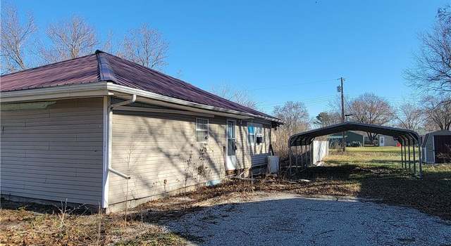 Photo of 205 N Lee St, Leeton, MO 64761