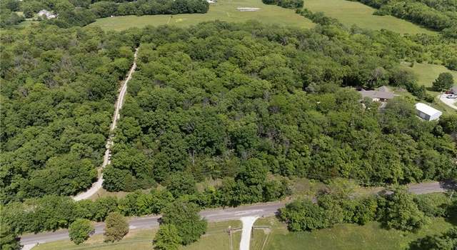 Photo of 1001 S Borgman Rd, Oak Grove, MO 64075
