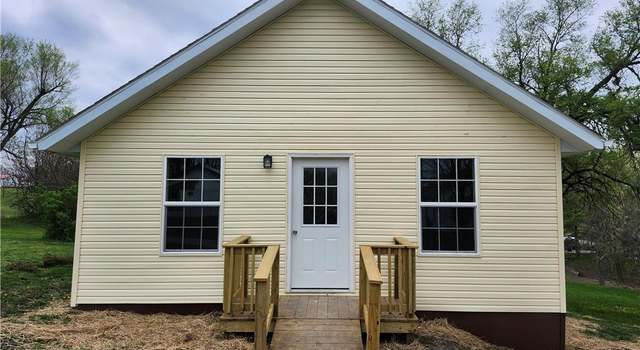 Photo of 306 W Markey St, Princeton, MO 64673