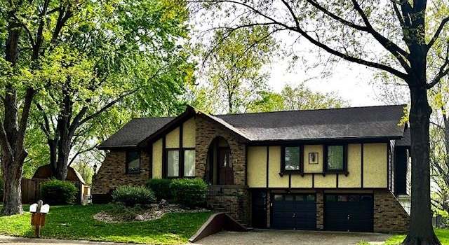 Photo of 2907 Taylor Dr, Independence, MO 64055