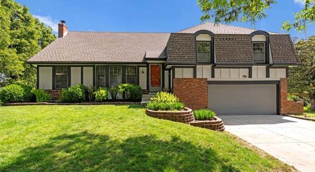 Photo of 9907 Floyd St, Overland Park, KS 66212