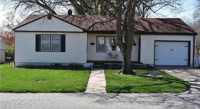 Photo of 416 S Dunn St, Maryville, MO 64468