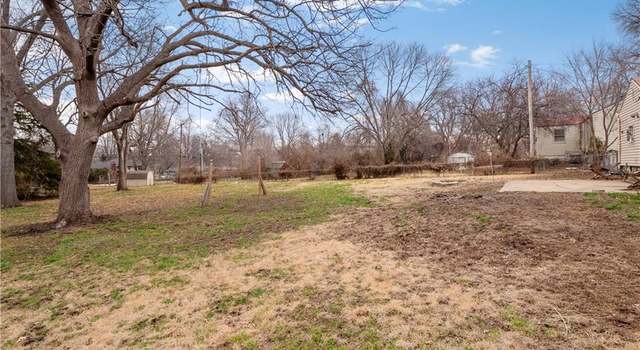 Photo of 11004 E 78th St, Raytown, MO 64138