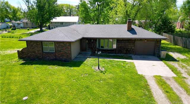Photo of 217 N Oak St, Nortonville, KS 66060