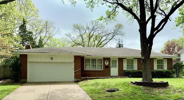Photo of 6919 Park Plaza Dr, Kansas City, MO 64151