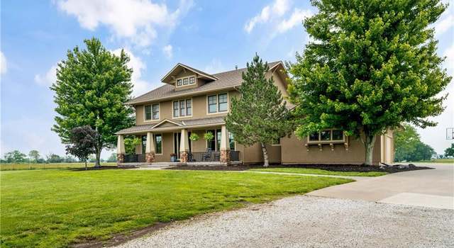Photo of 30837 Spring Valley Rd, Louisburg, KS 66053