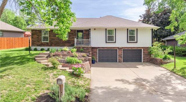 Photo of 4809 Mockingbird Ln, St Joseph, MO 64506