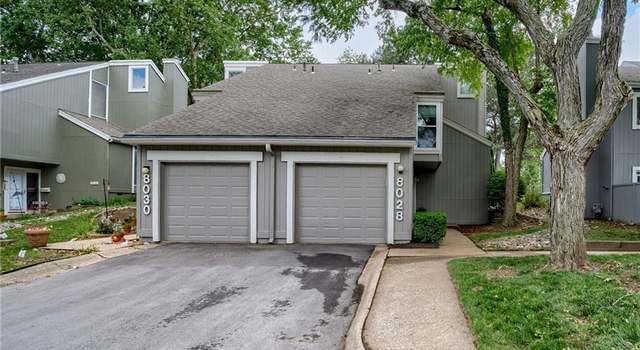 Photo of 8028 Colony Ln, Lenexa, KS 66215