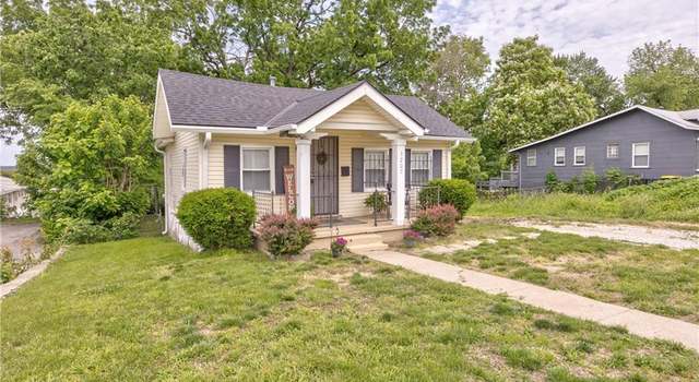 Photo of 3207 Kensington Ave, Kansas City, MO 64128