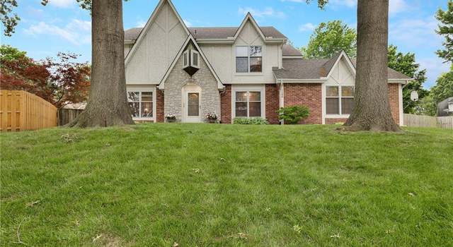 Photo of 1104 NW Timber Rdg, Blue Springs, MO 64015