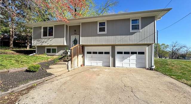 Photo of 104 E Ohio St, Highland, KS 66035