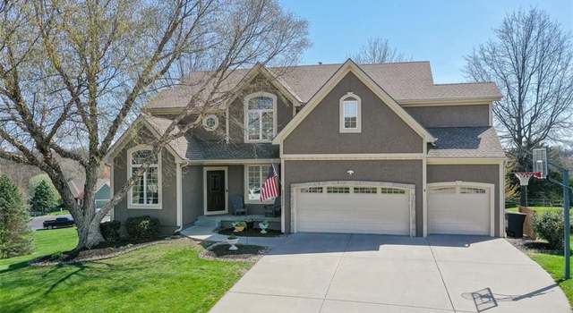 Photo of 11111 Winchester Dr, Kansas City, KS 66109