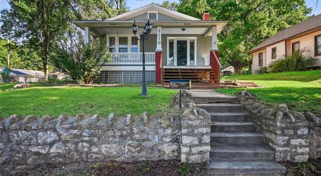 Photo of 1116 Ottawa St, Leavenworth, KS 66048
