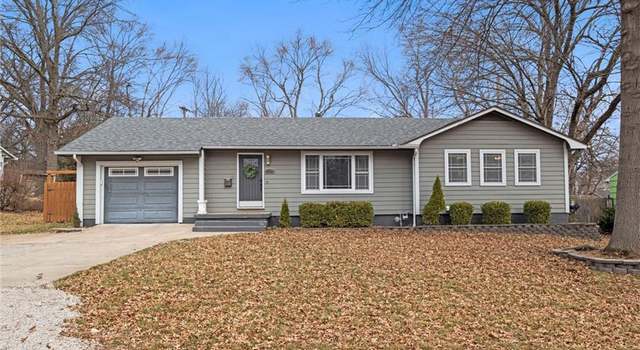 Photo of 516 SE 4th Ter, Lee's Summit, MO 64063