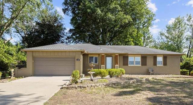 Property at 11907 W 143rd St, Olathe, KS 66062, 3 beds, 2 baths
