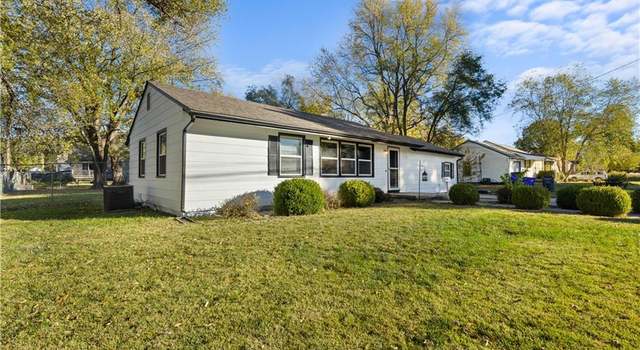Photo of 316 N Keeler St, Olathe, KS 66061