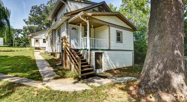 Photo of 420 Farley Ter, Independence, MO 64053