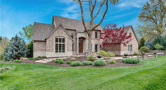 Photo of 4319 N Mulberry Dr, Kansas City, MO 64116