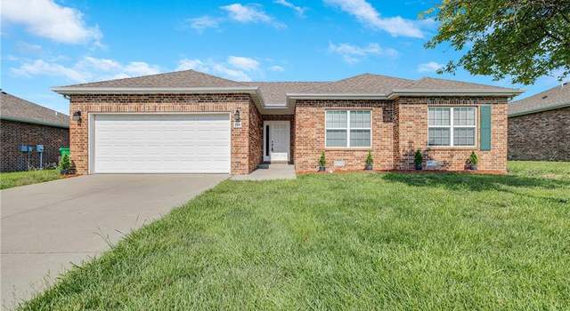 Photo of 804 Birch St, Butler, MO 64730