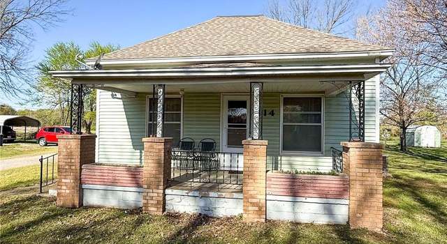 Photo of 114 Main St, Scammon, KS 66773