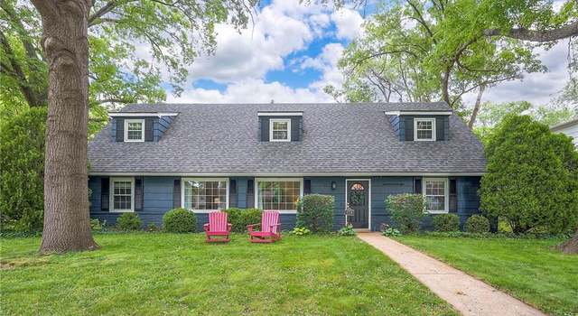 Photo of 5718 W 101st Ter, Overland Park, KS 66207