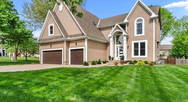 Photo of 13101 Hemlock St, Overland Park, KS 66213