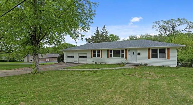 Photo of 2905 S Hardy Ave, Independence, MO 64052