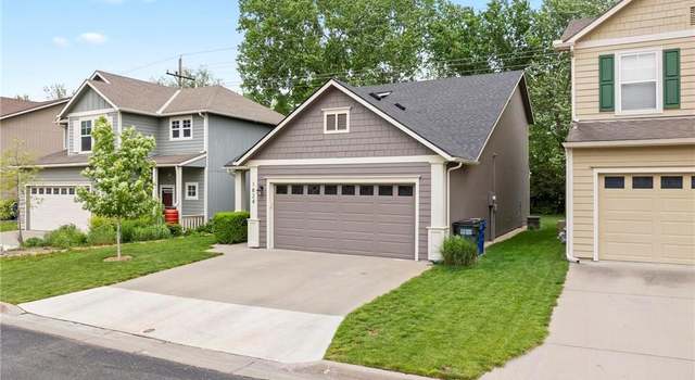 Photo of 1824 Villo Woods Ct, Lawrence, KS 66044