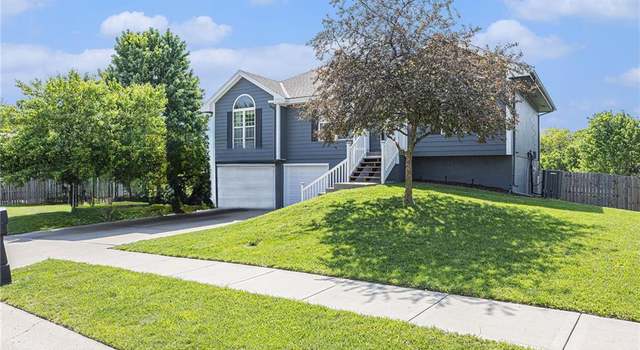 Photo of 18604 Primrose St, Smithville, MO 64089