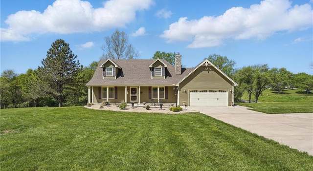 Photo of 18321 Crestview Dr, Holt, MO 64048