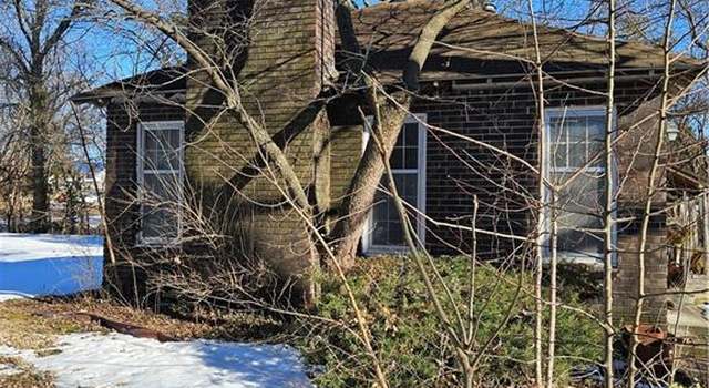 Photo of 403 Oak St, Richmond, MO 64085