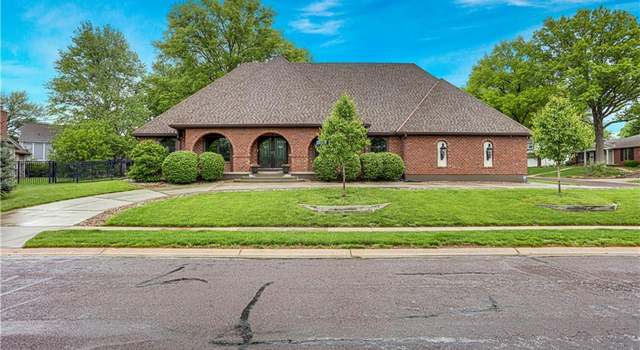 Photo of 9000 W 104 St, Overland Park, KS 66212
