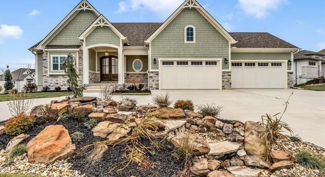 Photo of 2911 NE 102nd St, Kansas City, MO 64155